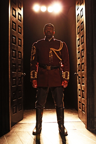 Photo Flash: OTHELLO At Trafalgar Studios Image