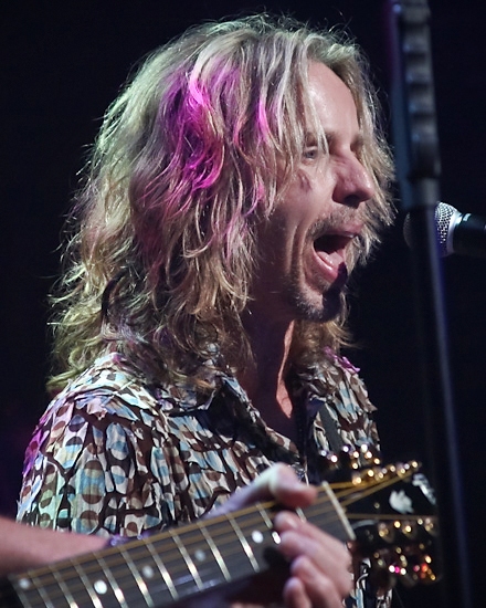 Tommy Shaw Photo