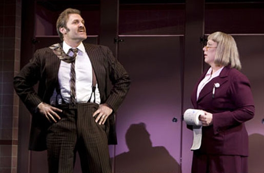 Photo Flash: 9 TO 5: THE MUSICAL 'Punches In On Bdwy' Image