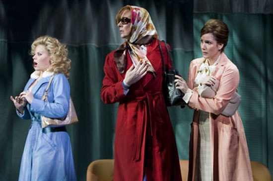 Photo Flash: 9 TO 5: THE MUSICAL 'Punches In On Bdwy' Image
