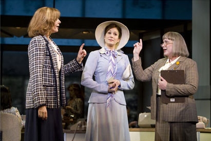 Photo Flash: 9 TO 5: THE MUSICAL 'Punches In On Bdwy' Image
