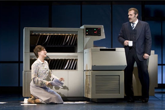 Photo Flash: 9 TO 5: THE MUSICAL 'Punches In On Bdwy' Image
