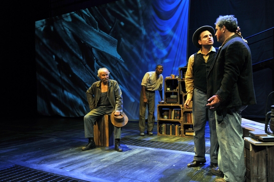 Photo Flash: OF MICE AND MEN Runs At Steppenwolf Through 5/10 Image