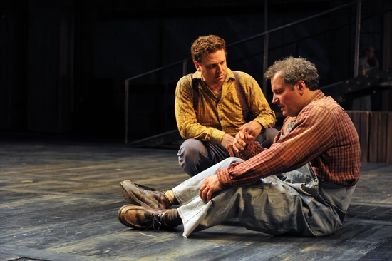 Photo Flash: OF MICE AND MEN Runs At Steppenwolf Through 5/10 Image