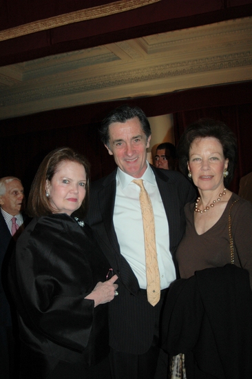 Photo Coverage: Collegiate Chorale's Spring Benefit 'SING HAPPY' Image