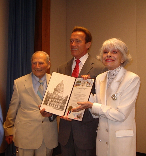 Harry Kullijian, Gov Arnold Schwarzenegger and Carol Channing Photo