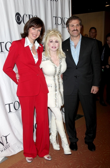 Allison Janney, Dolly Parton and Marc Kudisch Photo
