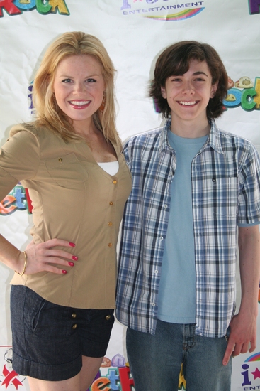 Photo Coverage: Hilty, Hodges & AVENUE Q Cast at 'Broadway Salutes Pet Rocks' Image