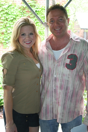 Photo Coverage: Hilty, Hodges & AVENUE Q Cast at 'Broadway Salutes Pet Rocks' Image
