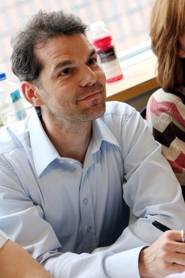 Photo Coverage: NEXT TO NORMAL Celebrates CD Release At Barnes and Noble Image