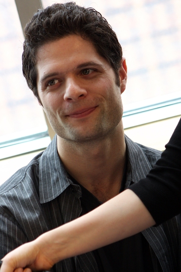 Photo Coverage: NEXT TO NORMAL Celebrates CD Release At Barnes and Noble Image