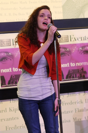 Photo Coverage: NEXT TO NORMAL Celebrates CD Release At Barnes and Noble Image