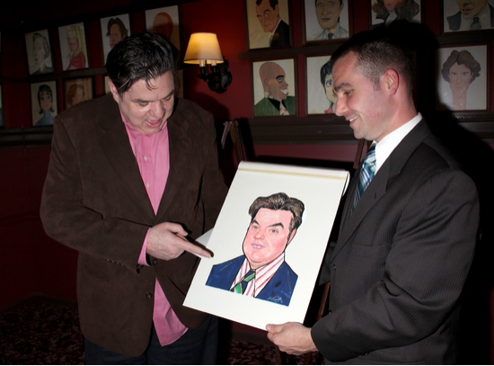 Photo Coverage: 'GUYS and DOLLS' Stars Lauren Graham and Oliver Platt Join the Sardi's 'Wall of Fame' Image
