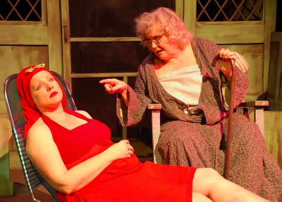 Photo Flash: Buck Creek Players Present GREY GARDENS Image