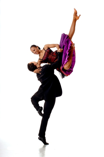 Photo Flash: Glorya Kaufman Presents BALLET HISPANICO Image
