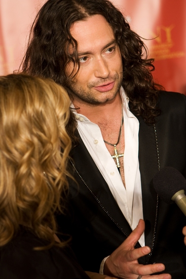 Constantine Maroulis and Amy Spanger Photo