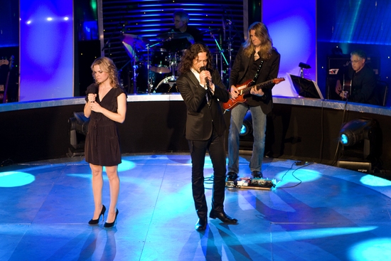 Photo Coverage: 2009 Tony Awards Preview Concert Performance Image