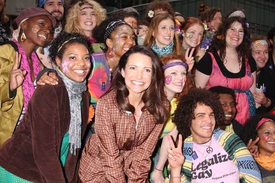 Kristen Davis and the cast of Hair Photo