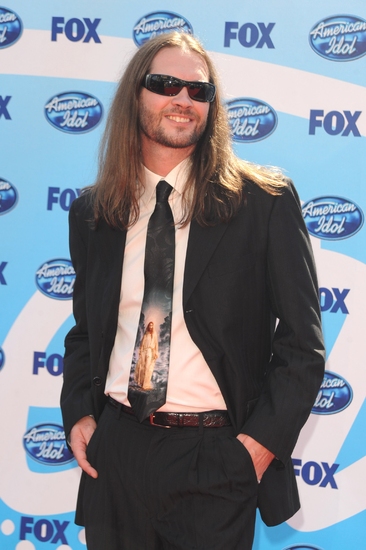 Photo Coverage: AMERICAN IDOL Season 8 Grand Finale - Arrivals and Press Room! Image