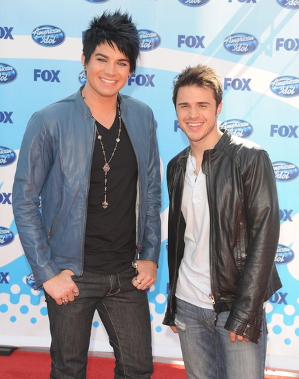 Photo Coverage: AMERICAN IDOL Season 8 Grand Finale - Arrivals and Press Room! Image