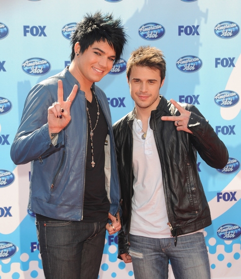 Photo Coverage: AMERICAN IDOL Season 8 Grand Finale - Arrivals and Press Room! Image