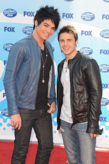 Photo Coverage: AMERICAN IDOL Season 8 Grand Finale - Arrivals and Press Room! Image