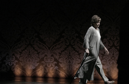 Photo Coverage: '33 VARIATIONS' - Closing Night Curtain Call on Broadway Image