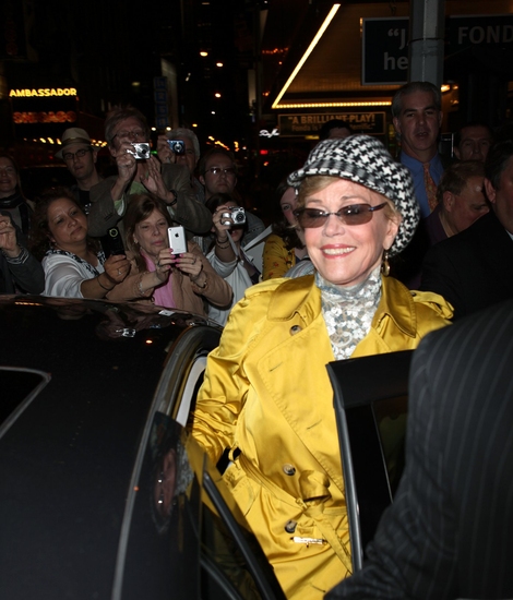 Photo Coverage: 33 VARIATIONS Final Performance - Stage Door Excitement! Image