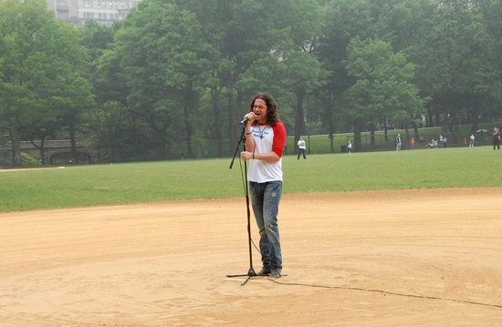 Photo Coverage: The Broadway Softball League's 55th Season Opening Ceremony Image