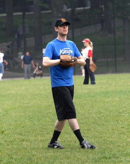 Photo Coverage: The Broadway Softball League's 55th Season Opening Ceremony Image