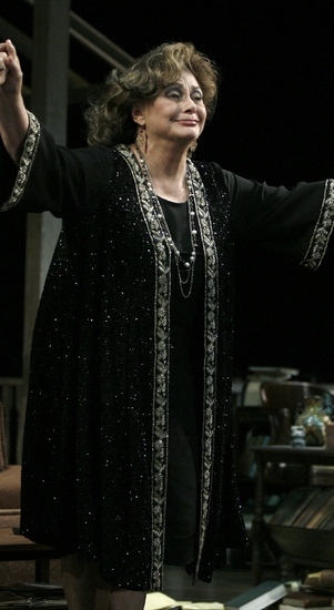 Photo Coverage: Broadway's New 'Violet' Phylicia Rashad Takes Her Bow In AUGUST: OSAGE COUNTY Image