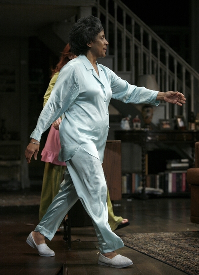 Photo Coverage: Broadway's New 'Violet' Phylicia Rashad Takes Her Bow In AUGUST: OSAGE COUNTY Image