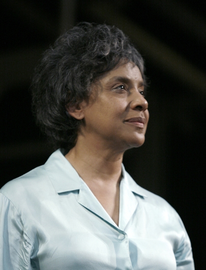 Photo Coverage: Broadway's New 'Violet' Phylicia Rashad Takes Her Bow In AUGUST: OSAGE COUNTY Image