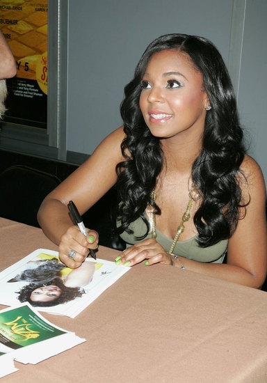 Photo Coverage: THE WIZ's Ashanti and Nigel Host 'There's No Place Like Home' Adoption Day at City Center Image