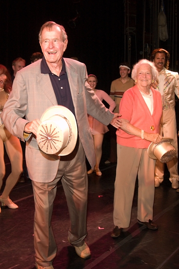 Photo Flash: Former President and First Lady, George and Barbara Bush Visit the Ogunquit Playhouse Image