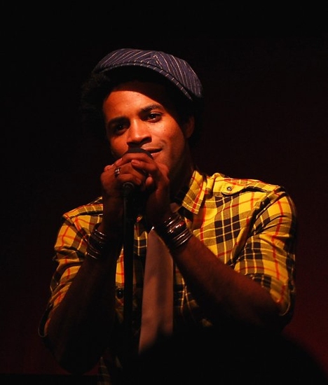 Photo Flash: Broadway Speaks OUT at the Duplex Image