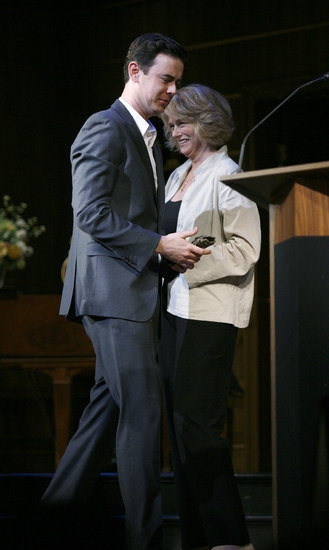 Colin Hanks and Susan Kellermann Photo