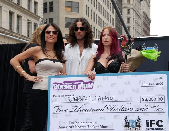Photo Coverage: Maroulis, Bach and Frankel Host America's Hottest Rocker Mom Contest Image