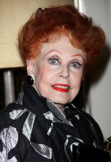 Photo Coverage: Debbie Reynolds Debuts 'An Evening Of Music And Comedy' At Cafe Carlyle Image