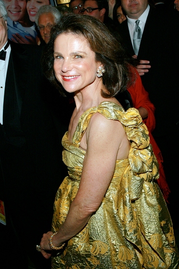 Tovah Feldshuh Photo