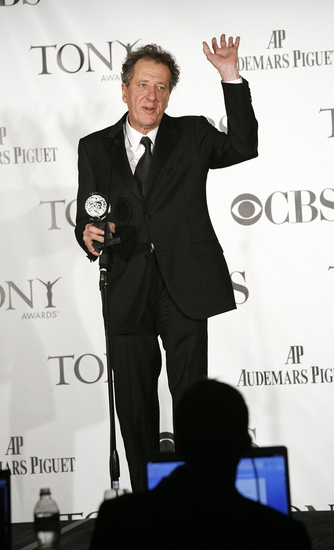 Photo Coverage: 2009 Tony Award Winners Press Room Sneak Peek Image