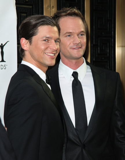 Photo Coverage: The American Theatre Wing's 63rd Annual Tony Awards - Faces and Fashions! Image