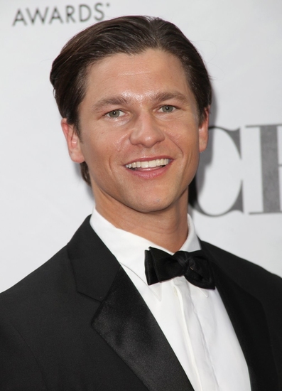 Photo Coverage: The American Theatre Wing's 63rd Annual Tony Awards - Faces and Fashions! Image