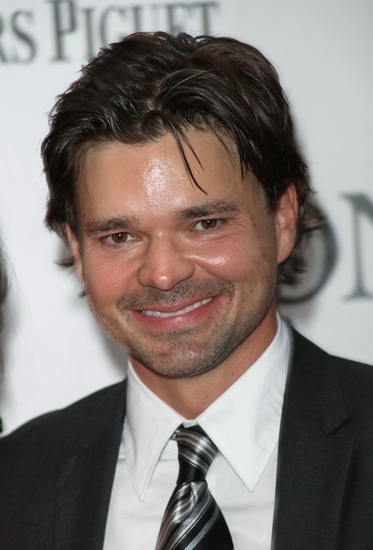 Photo Coverage: The American Theatre Wing's 63rd Annual Tony Awards - Faces and Fashions! Image