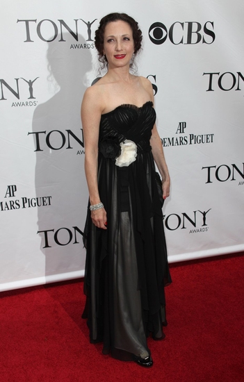 Photo Coverage: The American Theatre Wing's 63rd Annual Tony Awards - Faces and Fashions! Image