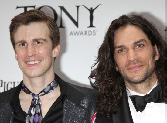 Photo Coverage: The American Theatre Wing's 63rd Annual Tony Awards - Faces and Fashions! 