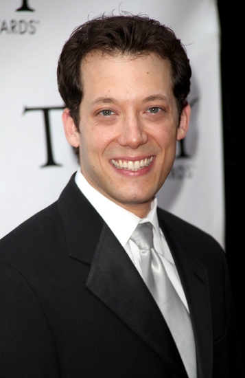 Photo Coverage: The American Theatre Wing's 63rd Annual Tony Awards - Faces and Fashions! Image