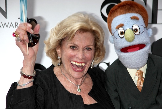 Photo Coverage: The American Theatre Wing's 63rd Annual Tony Awards - Faces and Fashions! Image