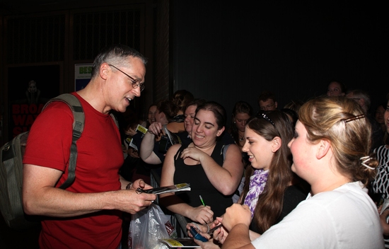 Photo Coverage: CHICAGO Welcomes Chandra Wilson - Arrivals and Stage Door Fun! Image