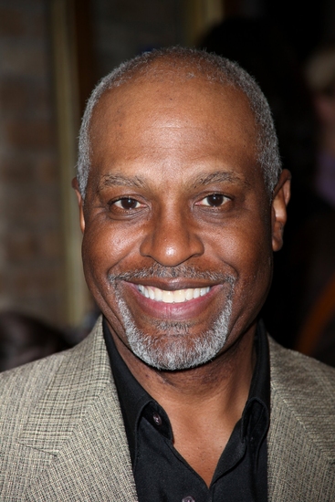 Photo Coverage: CHICAGO Welcomes Chandra Wilson - Arrivals and Stage Door Fun! Image
